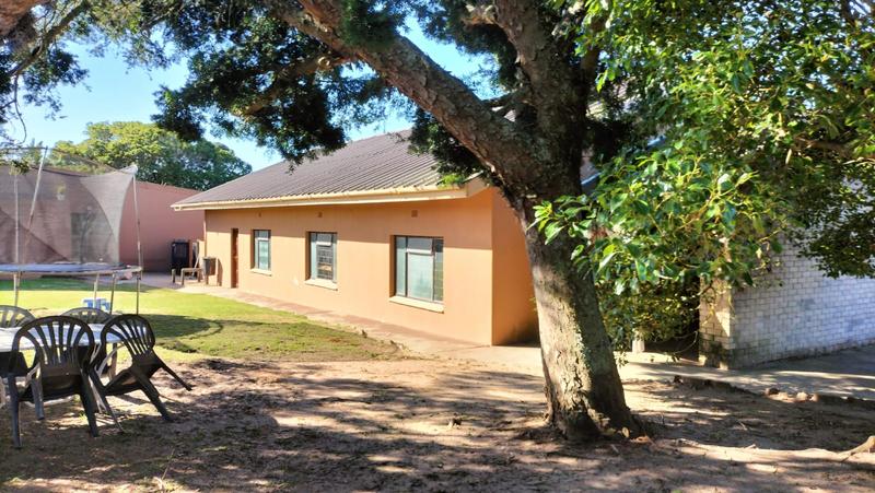 5 Bedroom Property for Sale in Mossel Bay Central Western Cape